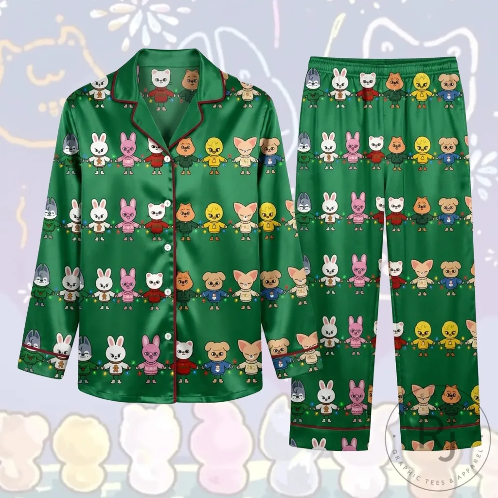 Stray Kids Skzoo Christmas Holiday Green Pajamas Set Stray Kids Skzoo Christmas Holiday Green Pajamas Set