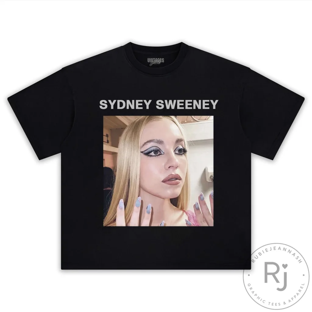 Sydney Sweeney Black Graphic T-Shirt with Actress Photo Print Sydney Sweeney Black Graphic T-Shirt with Actress Photo Print